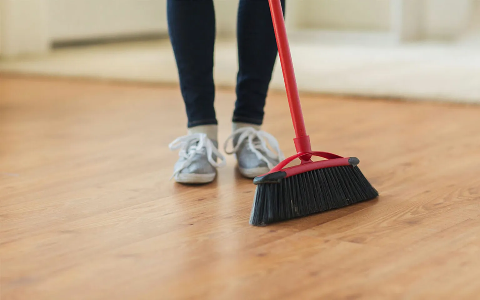 Luxury vinyl care | Rayo Wholesale